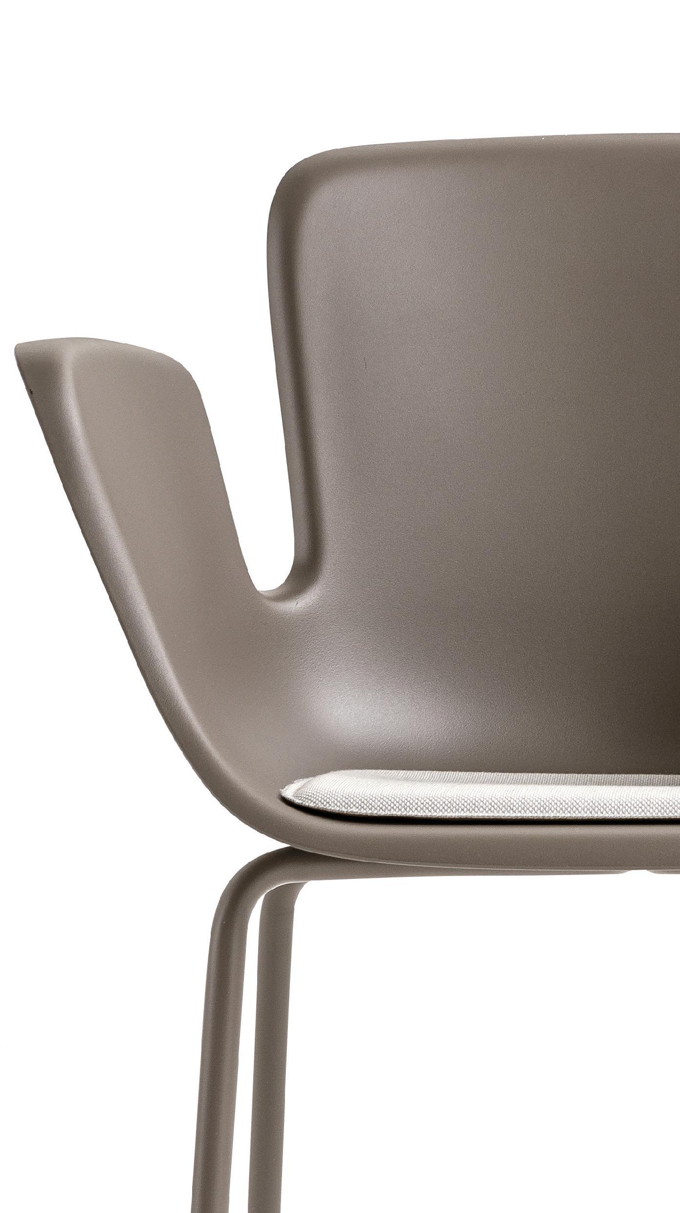 Cappellini Стул Juli Plastic 2020 от Cappellini — в интерьере