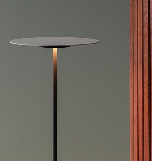 Vibia Торшер Flat 5945 47 от Vibia — в интерьере