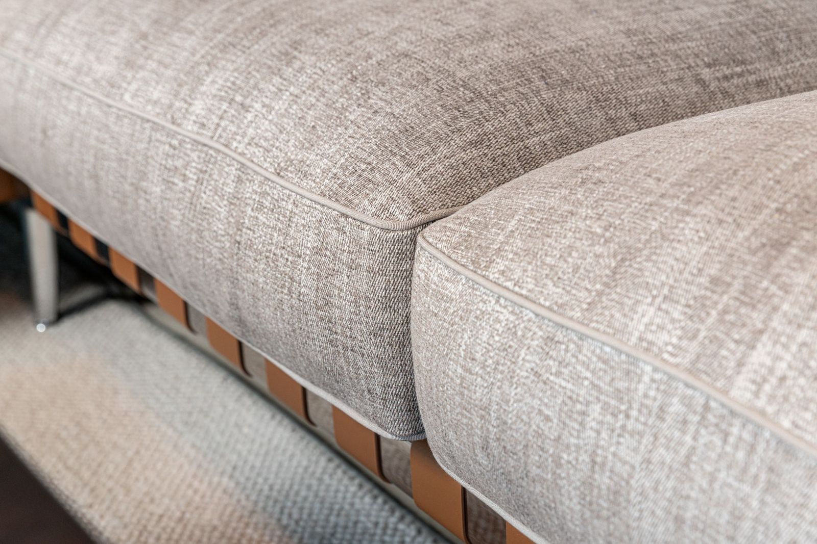 Flexform Диван Gregory угловой от Flexform — в интерьере