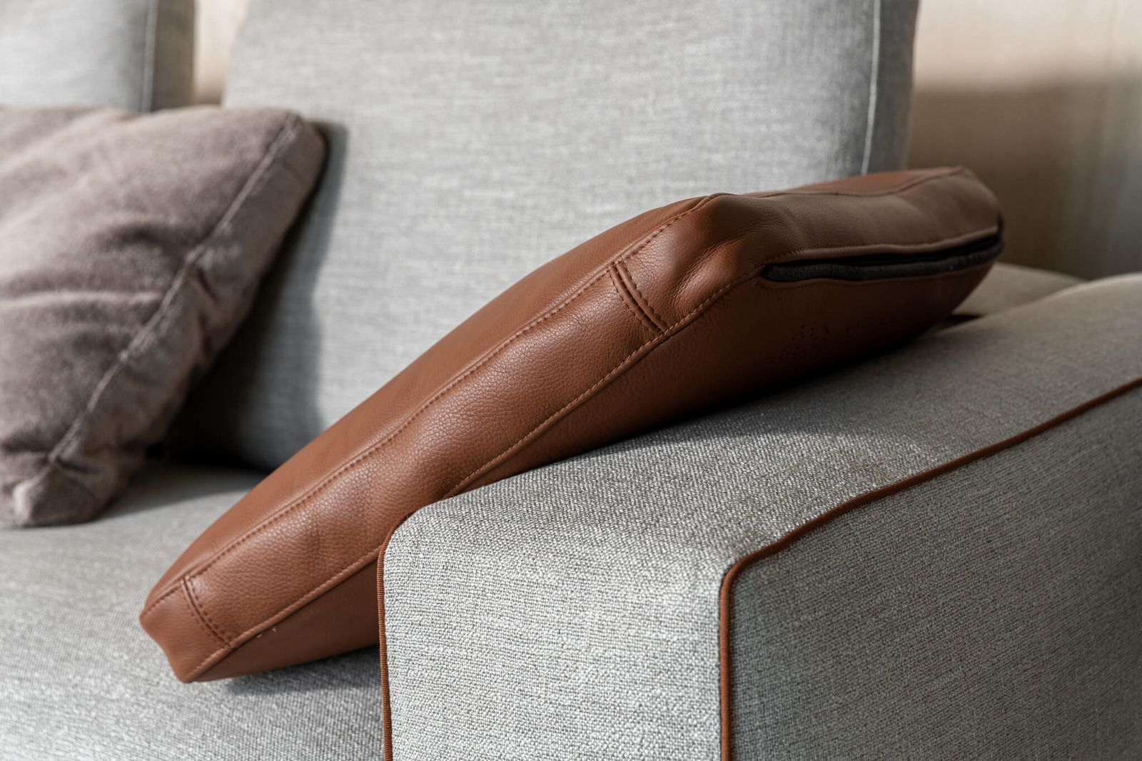 Flexform Диван Gregory угловой от Flexform — в интерьере