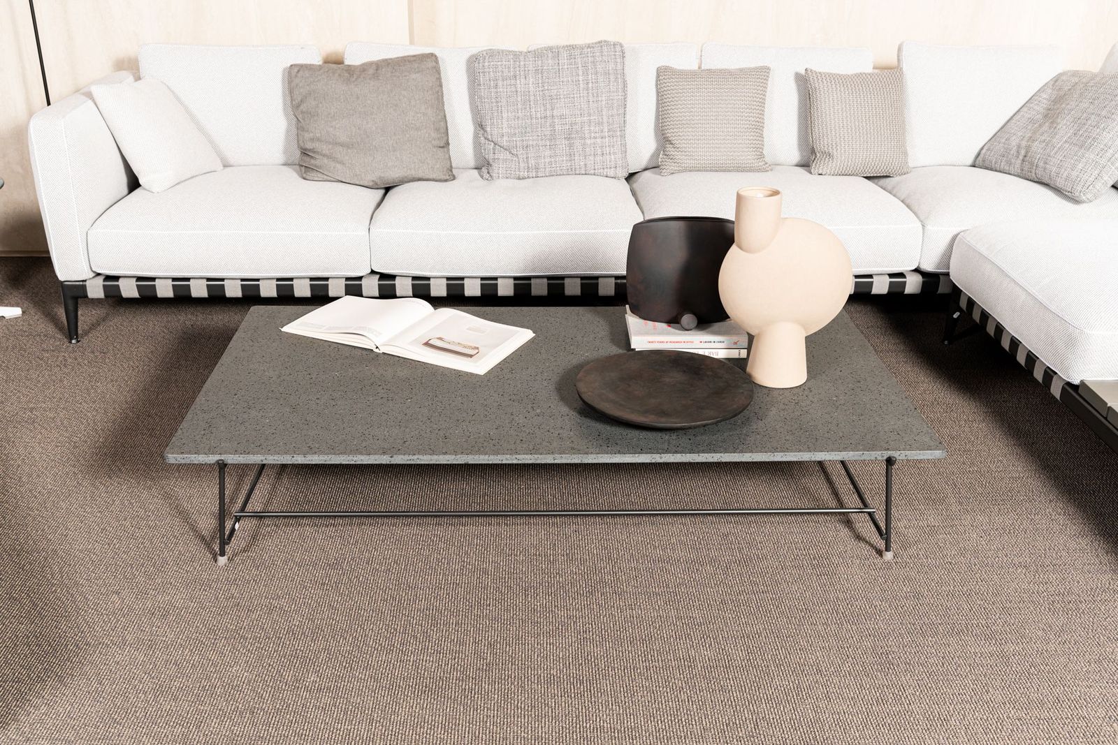 Flexform Журнальный столик Any Day Outdoor от Flexform — в интерьере