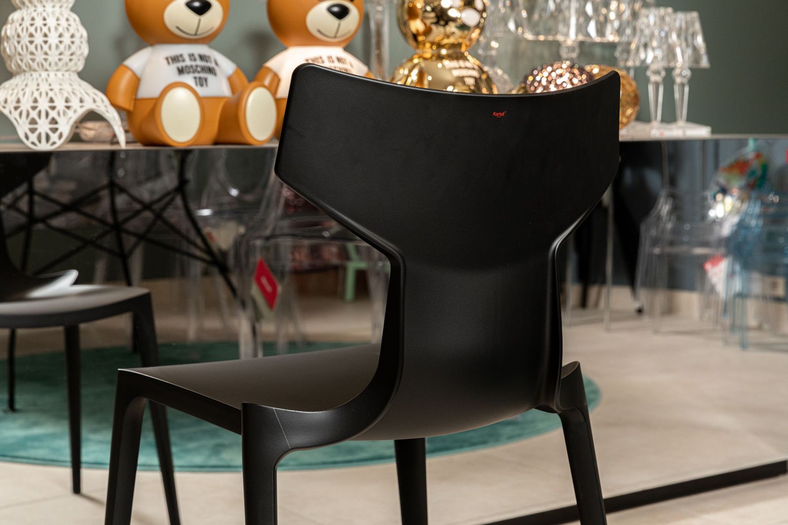 Kartell Стул Re-chair Black/White от Kartell — в интерьере