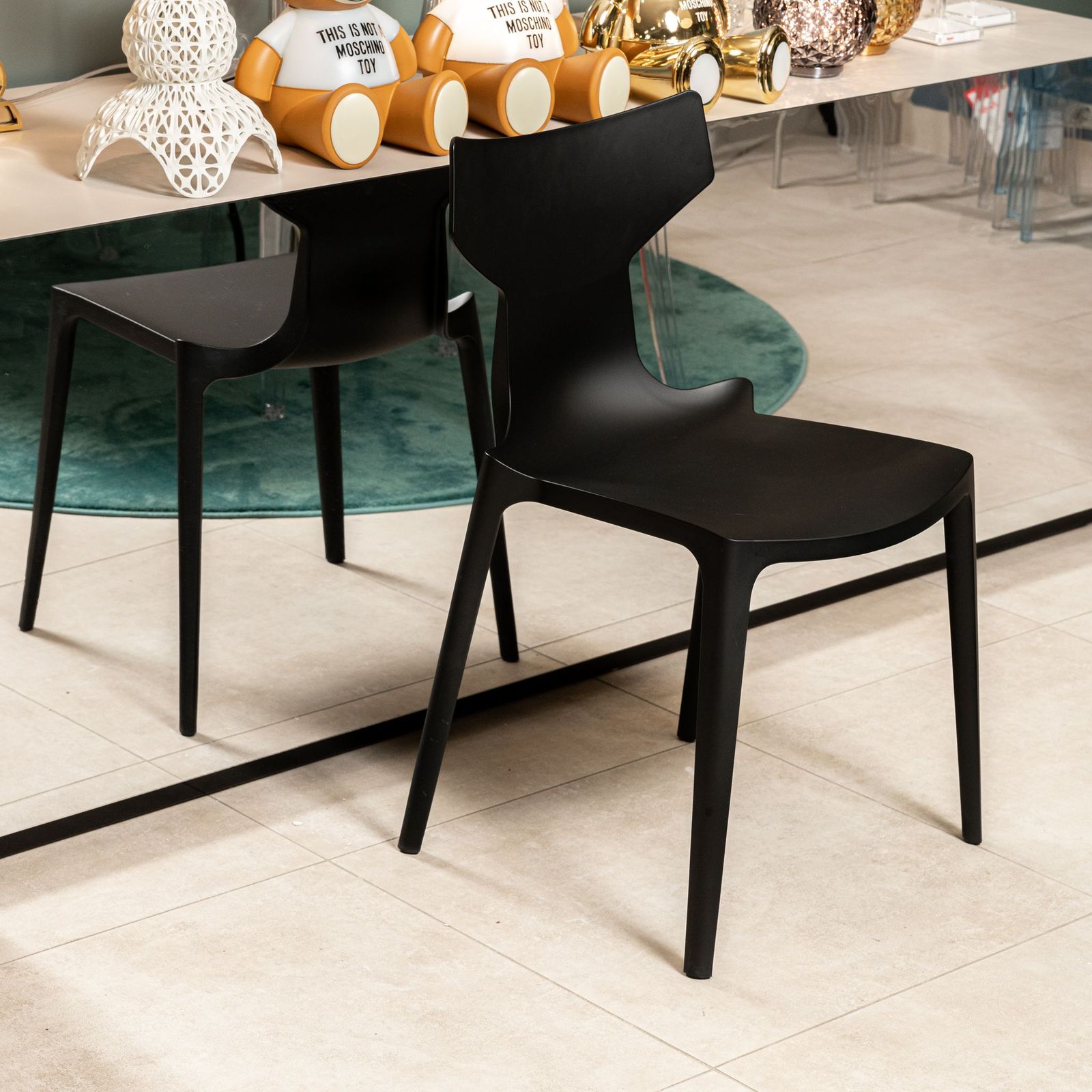 Kartell Стул Re-chair Black/White от Kartell — в интерьере